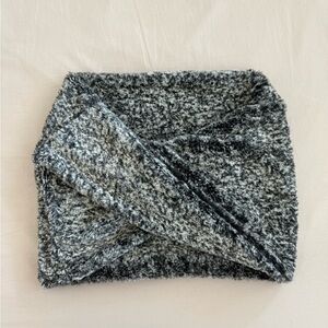 American Eagle Outfitters Faux Fur Inifity Scarf in Marled Grey